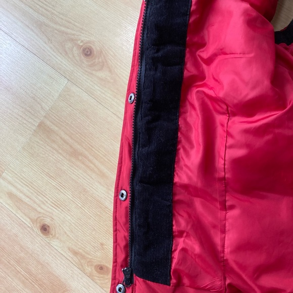 Women’s Large Eddie Bauer Red Buffalo Check Vest Like New - Picture 5 of 9